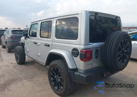 2024 Jeep Wrangler 4Xe Sahara 4Xe z USA, uszkodzony, nr VIN 1C4RJXP67RW310227